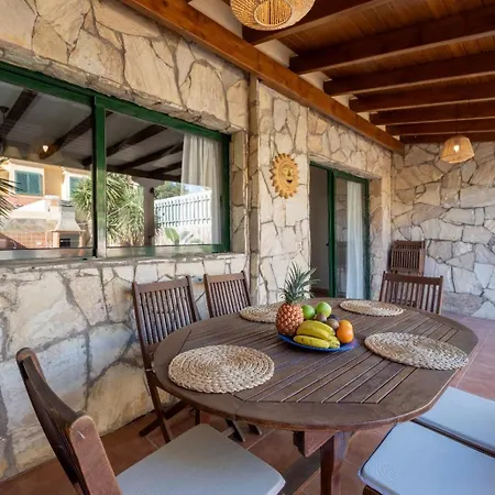 Gabriela's Home-sonnenland San Bartolomé