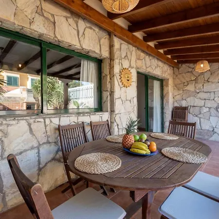 Gabriela's Home-sonnenland San Bartolomé